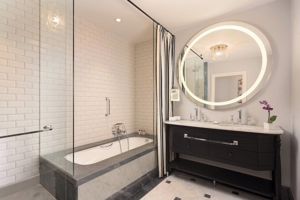 Suite, 1 Bedroom, River View