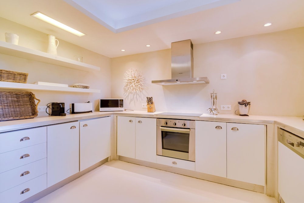 Deluxe Townhouse, 4 Bedrooms - Photo 6