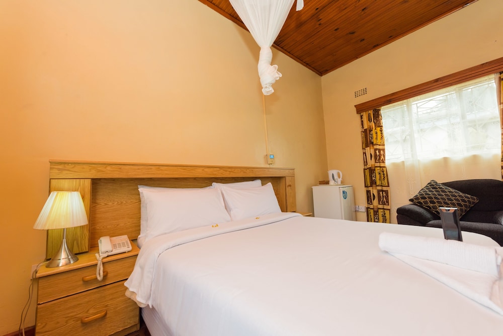 Standard Double Room Single Use, 1 Bedroom, Non Smoking photo 1