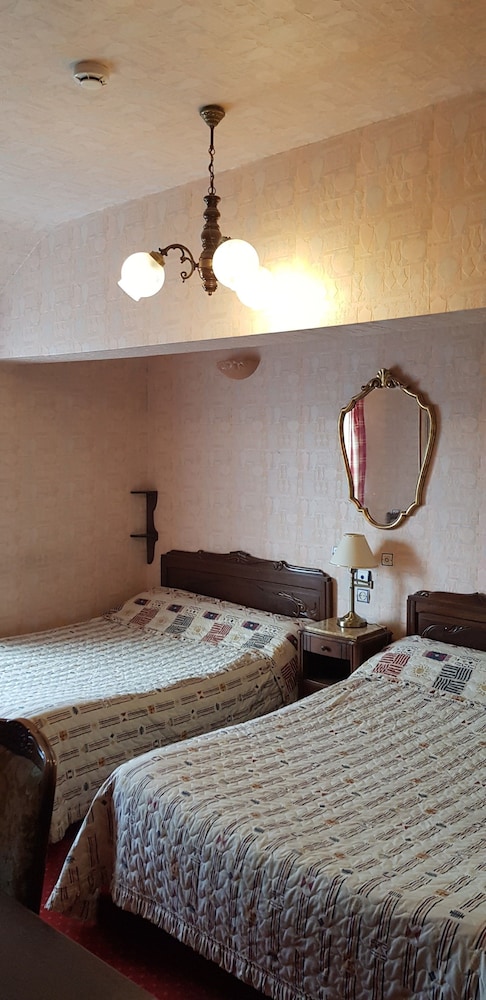 Quadruple Room, 2 Double Beds photo 3