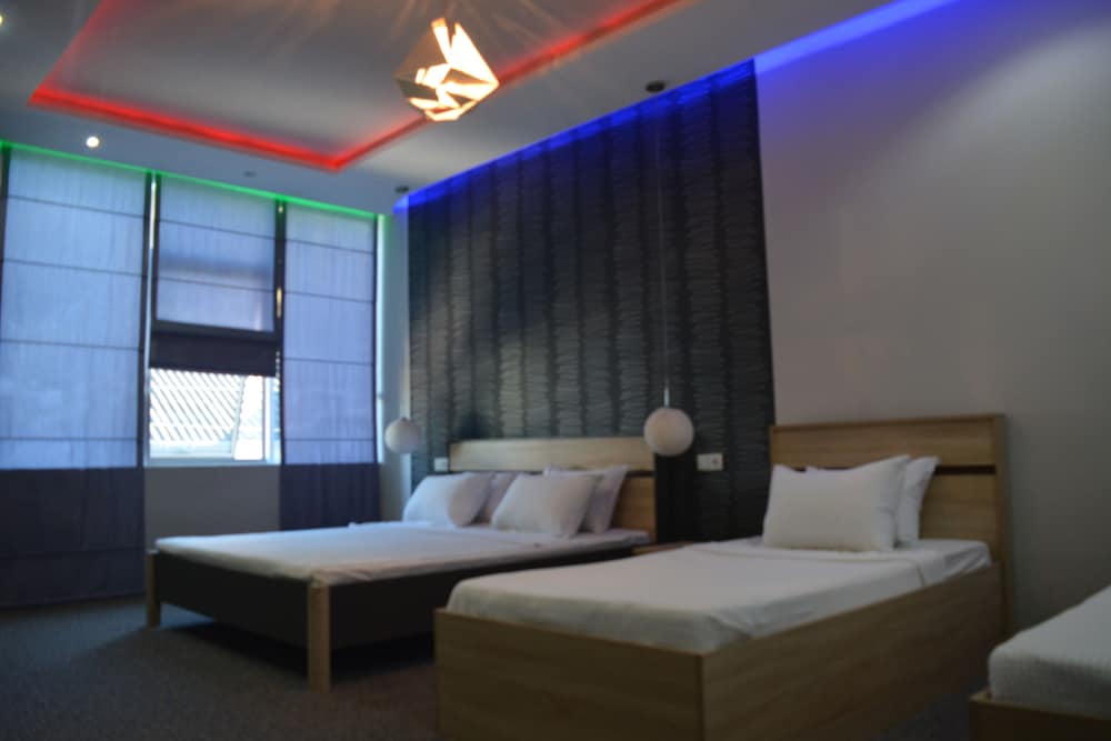 Comfort Quadruple Room (11)