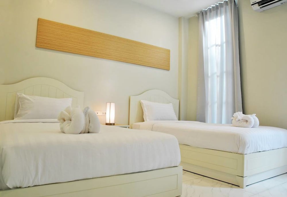 Superior Twin Room photo 2