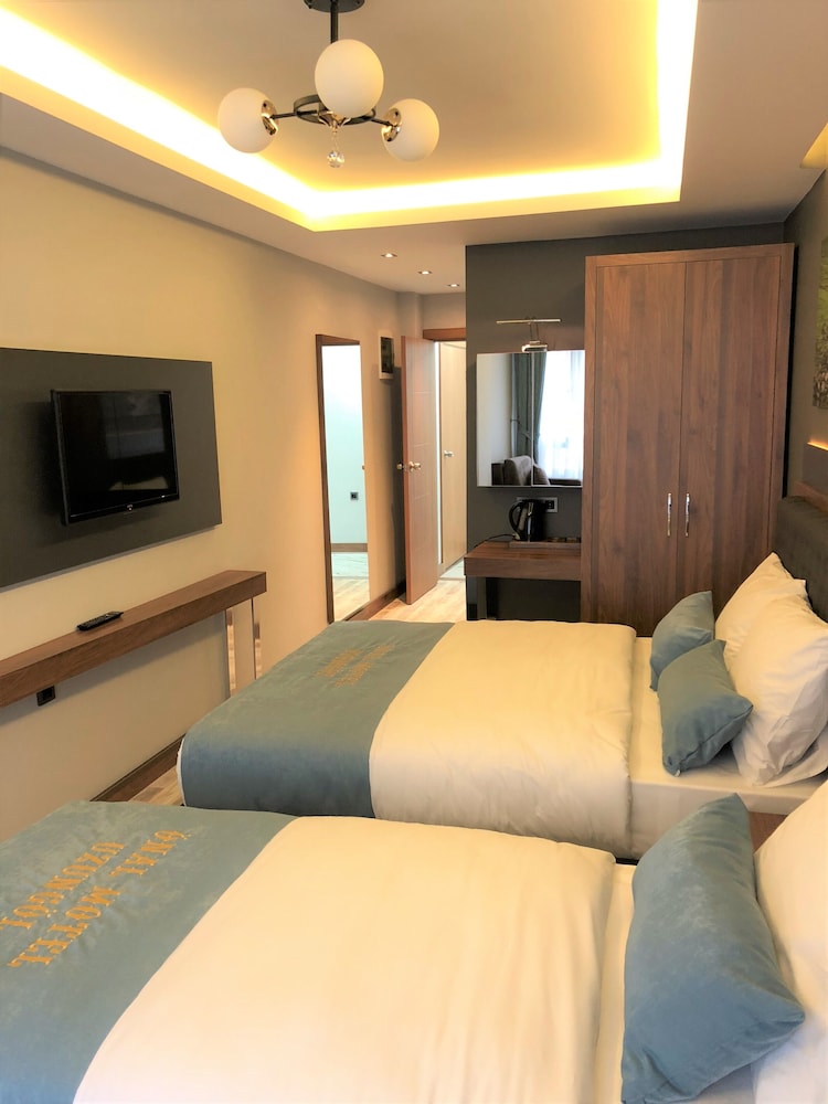 Comfort Triple Room with Lake View photo 1