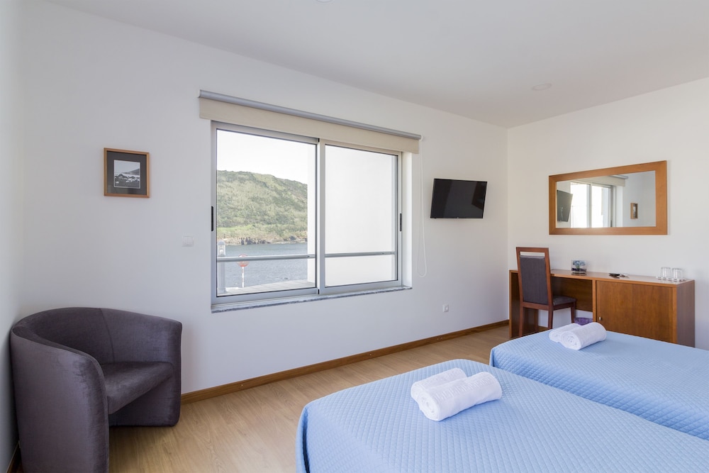 Double or Twin Room (Casa dos Dabney) photo 3