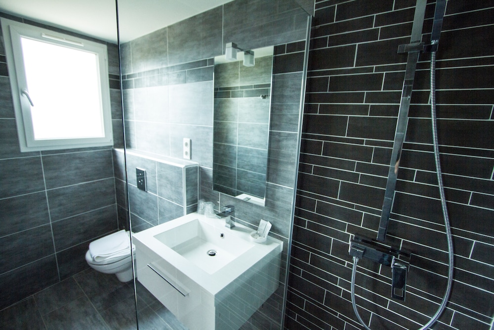 Premium Single Room