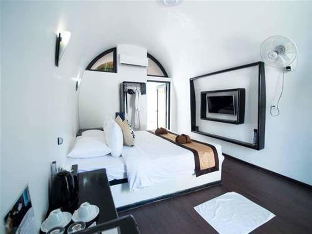 Deluxe Room, 1 King Bed