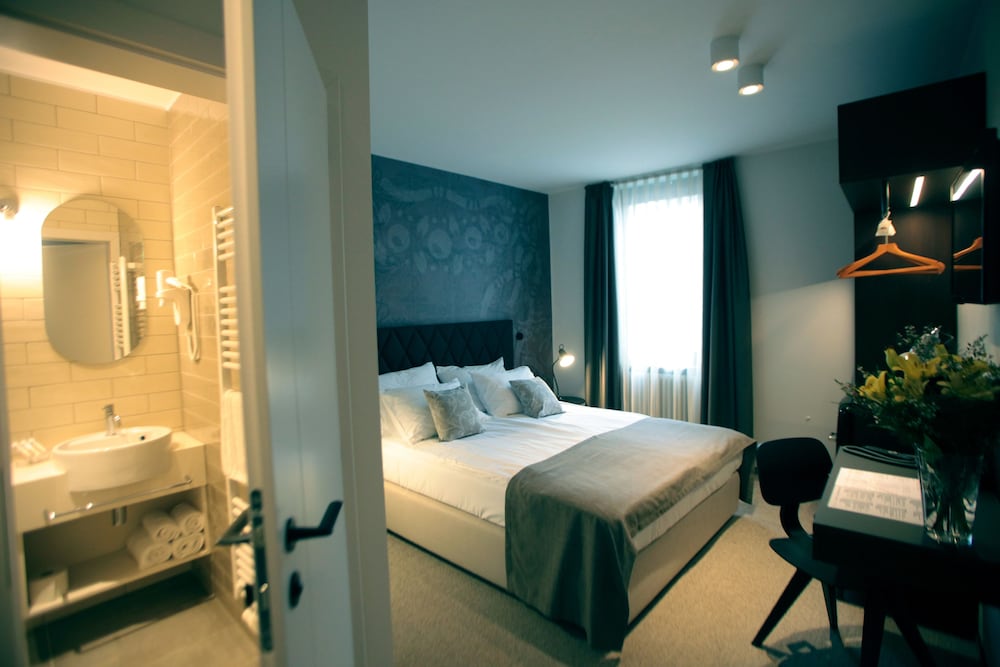 Comfort Double or Twin Room - Photo 8