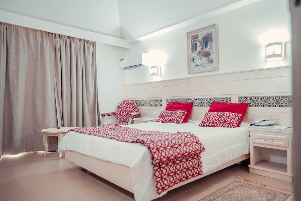 Basic Single Room