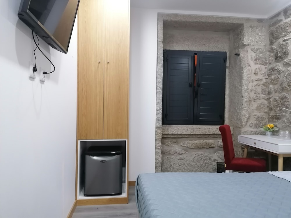 Double Room - Photo 9