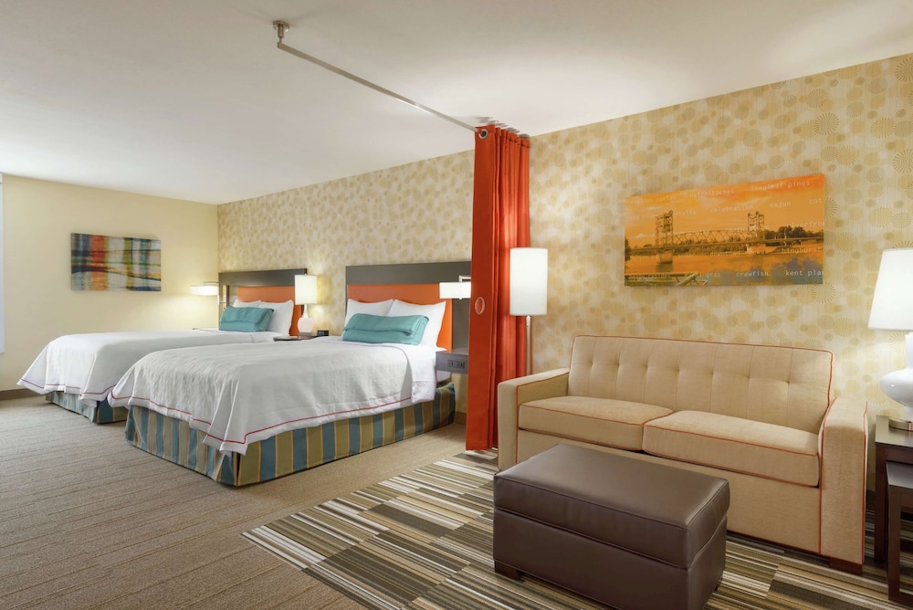Studio, 2 Queen Beds, Accessible (Roll-in Shower) photo 1