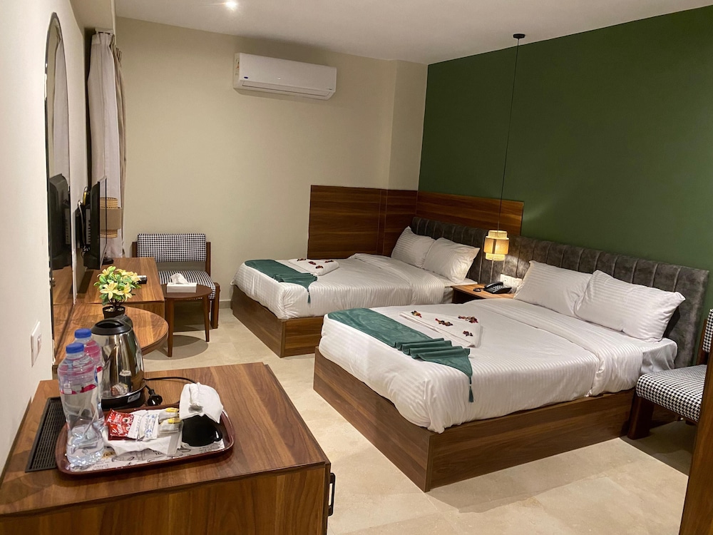 Basic Twin Room, No Windows