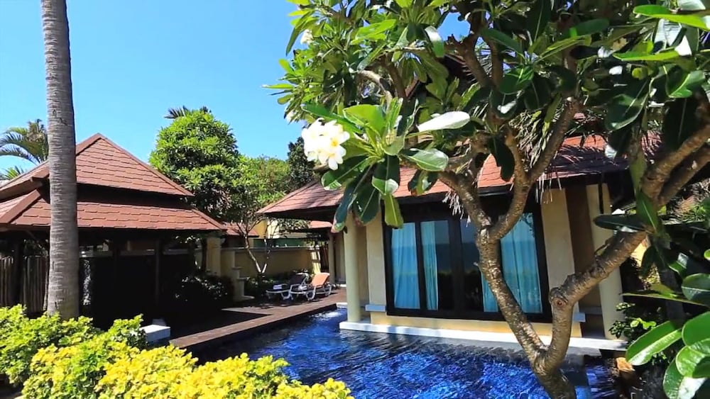 Beachfront Pool Villa Suite (Adult Only) - Photo 3