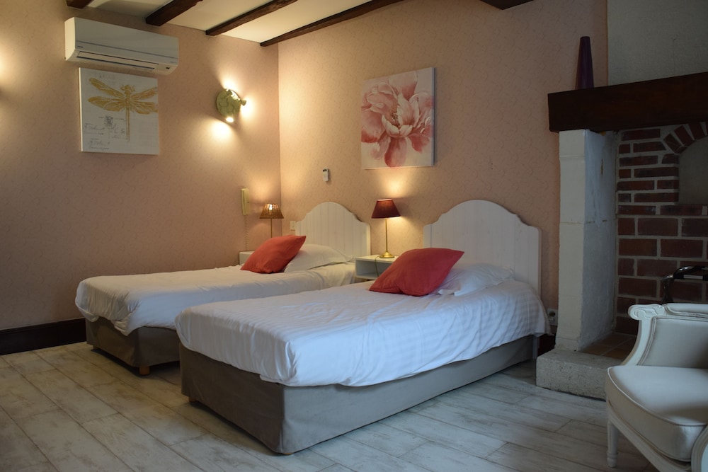 Room photo 1