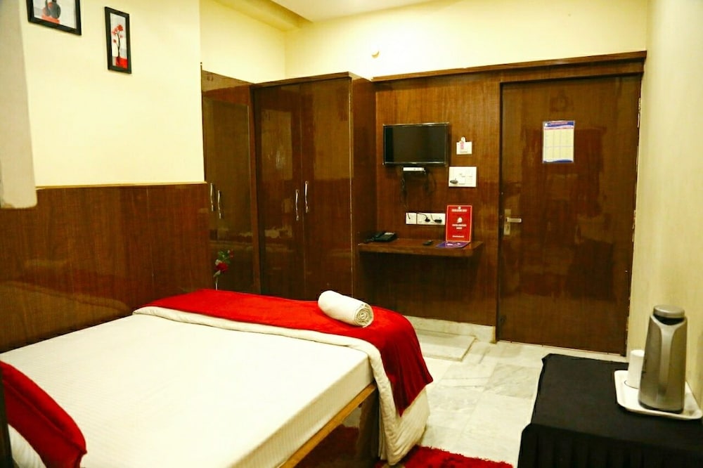 Superior Room, 1 Bedroom, Smoking photo 2