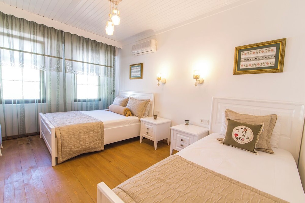 Comfort Triple Room photo 1