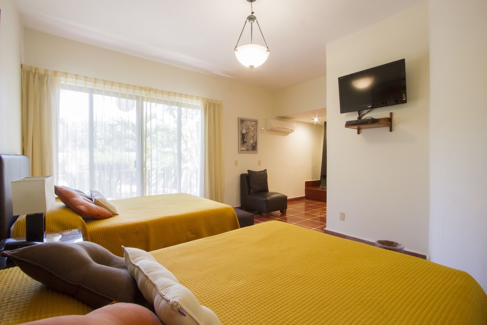 Junior Suite - Photo 1