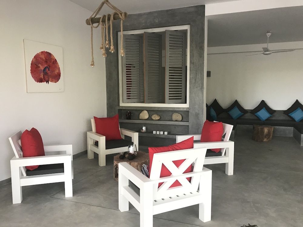 Deluxe Double Room, Private Bathroom, Pool View photo 3