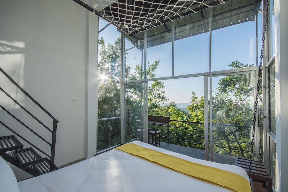 Premier Studio Suite photo 3