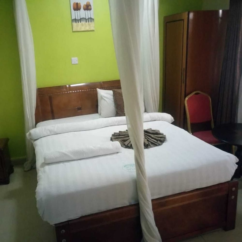 Single Room photo 2