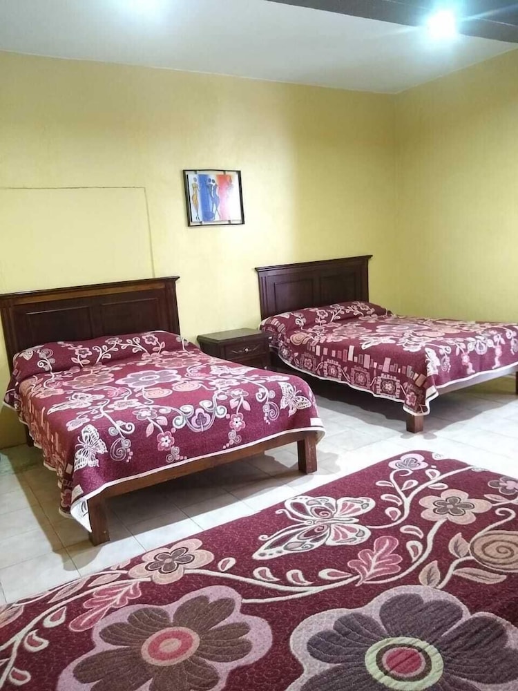 Traditional Triple Room photo 2