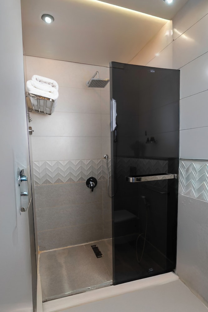 Triple Room - Photo 5