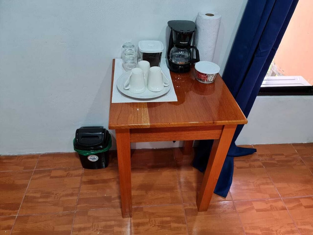Basic Triple Room, Beach View photo 3