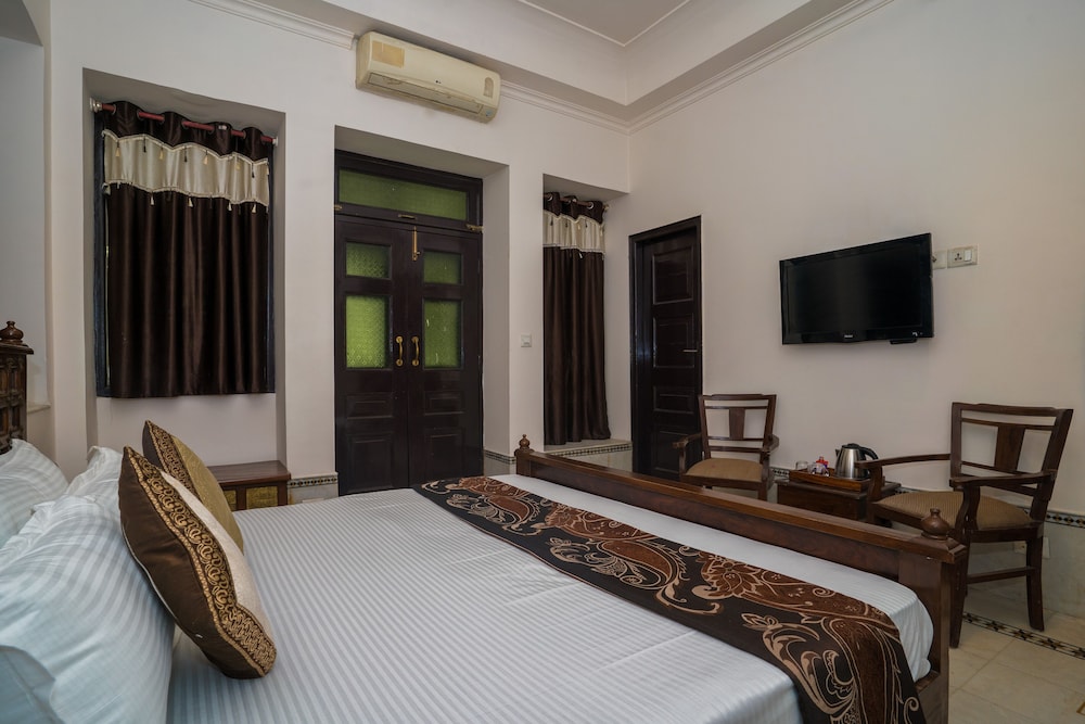Classic Room - Photo 10