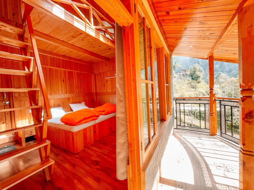 Superior Double ensuite with River View photo 1
