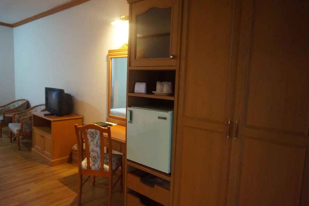 Deluxe Twin Room photo 2