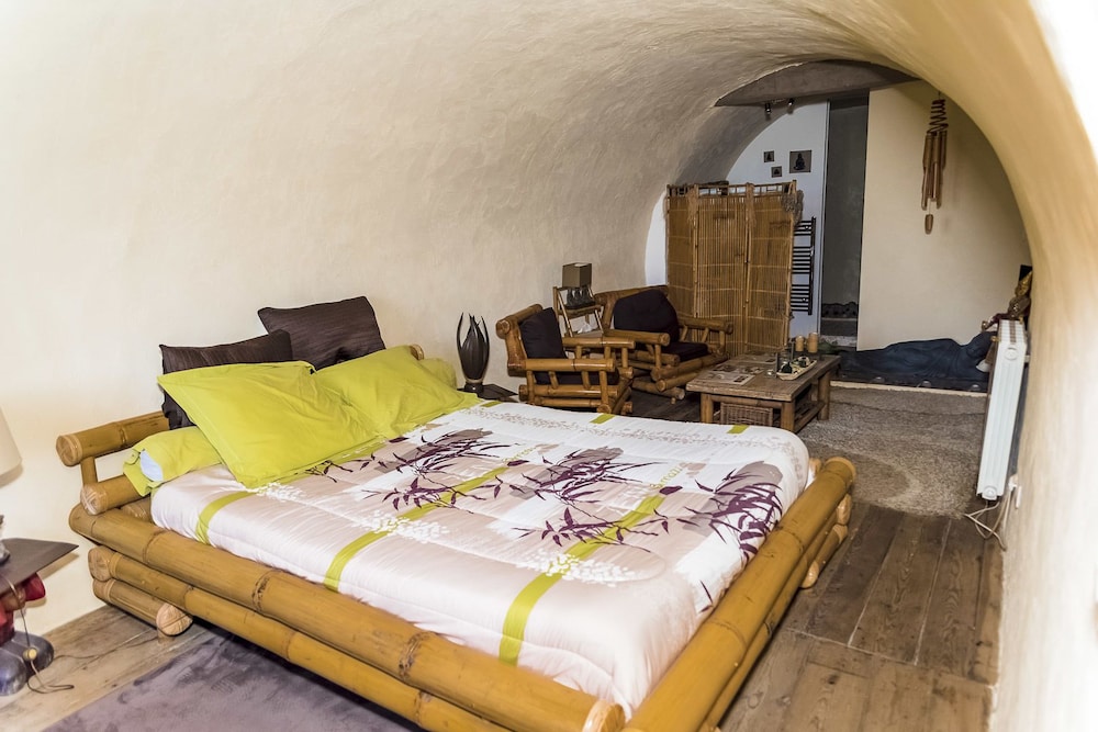 Double Room (Lotus) photo 3