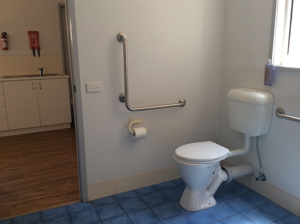 Villa 2, Accessible photo 3