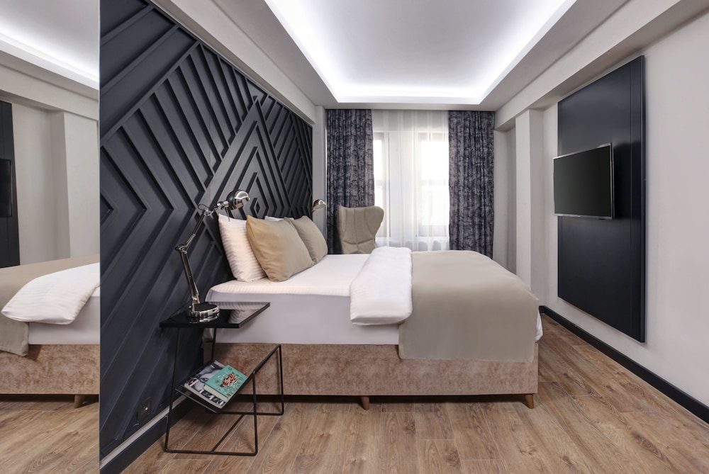 Luxury Room photo 2
