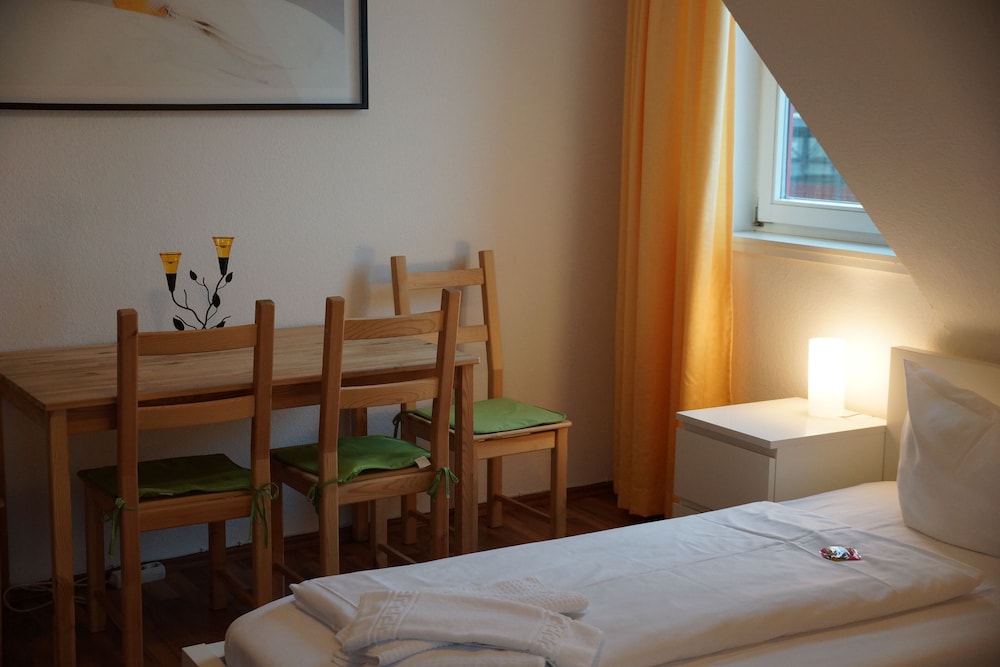 Standard Single Room
