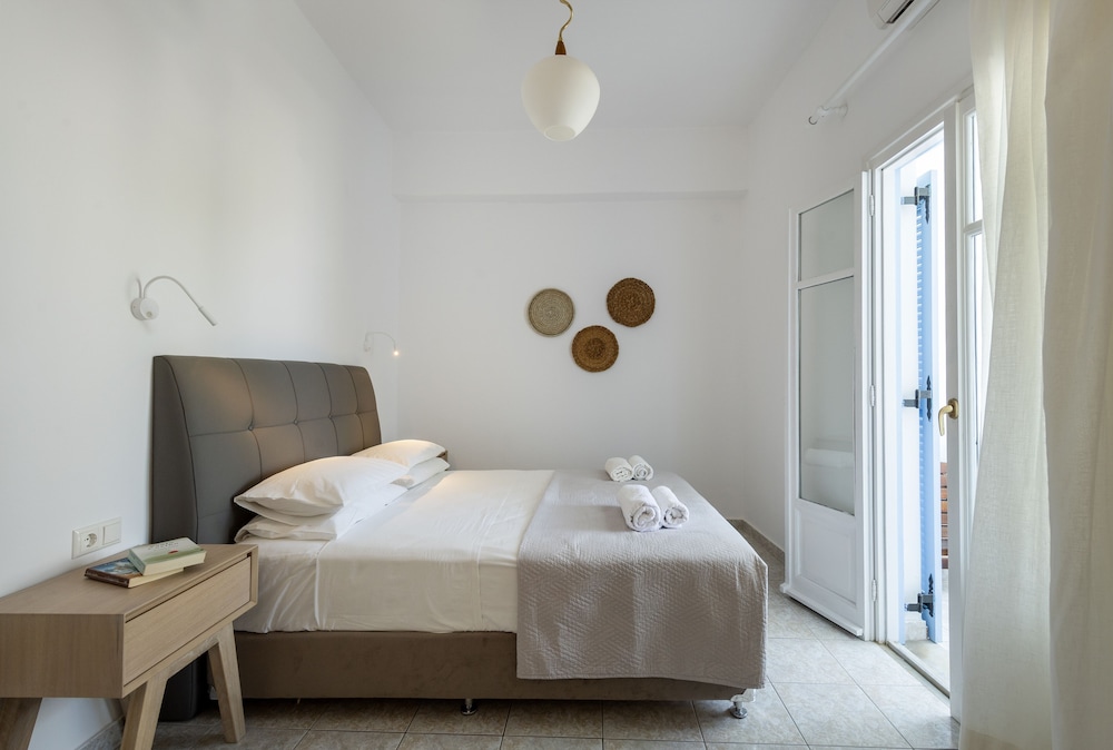 Basic Quadruple Room