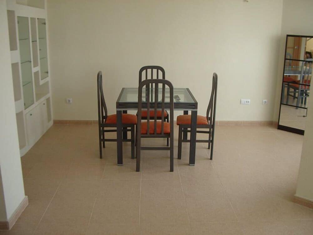 Penthouse, 2 Bedrooms, 2 Bathrooms photo 2