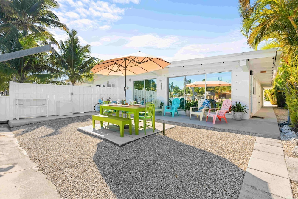 Seabreeze Cove Wasserfront Juwel 38 Fuß Dock Cabana Club, Foto 26