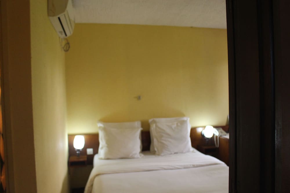 Standard Double Room, 1 Double Bed, Non Smoking, Courtyard View photo 1