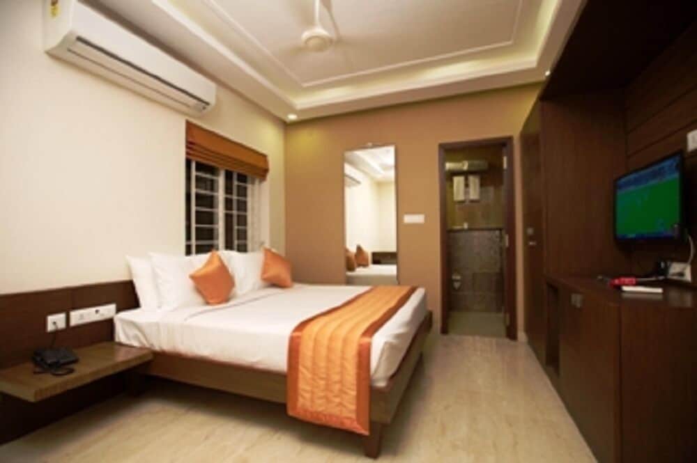 Deluxe Room, 1 King Bed
