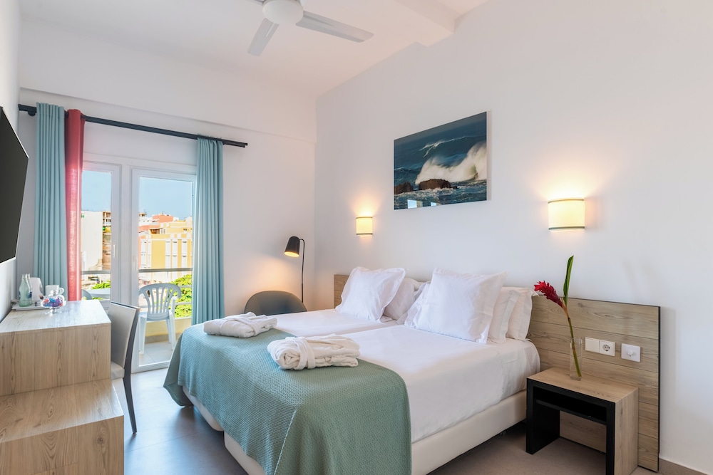 Superior Single Room, Balcony, Sea View (Renovada)