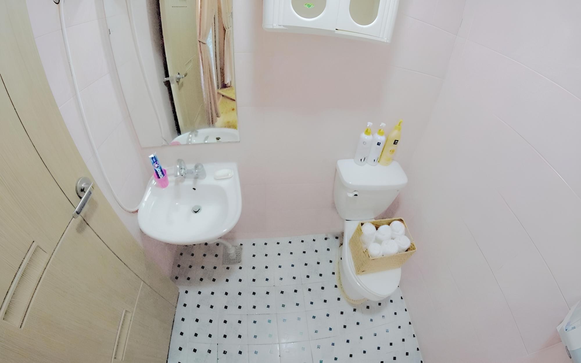 Room (Room 105 Rockfish) photo 3