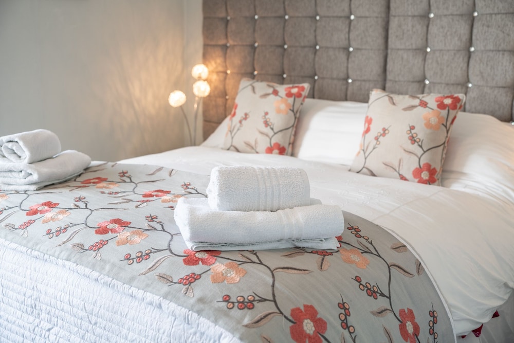 Superior Double Room, Ensuite (Poldhu ) photo 2