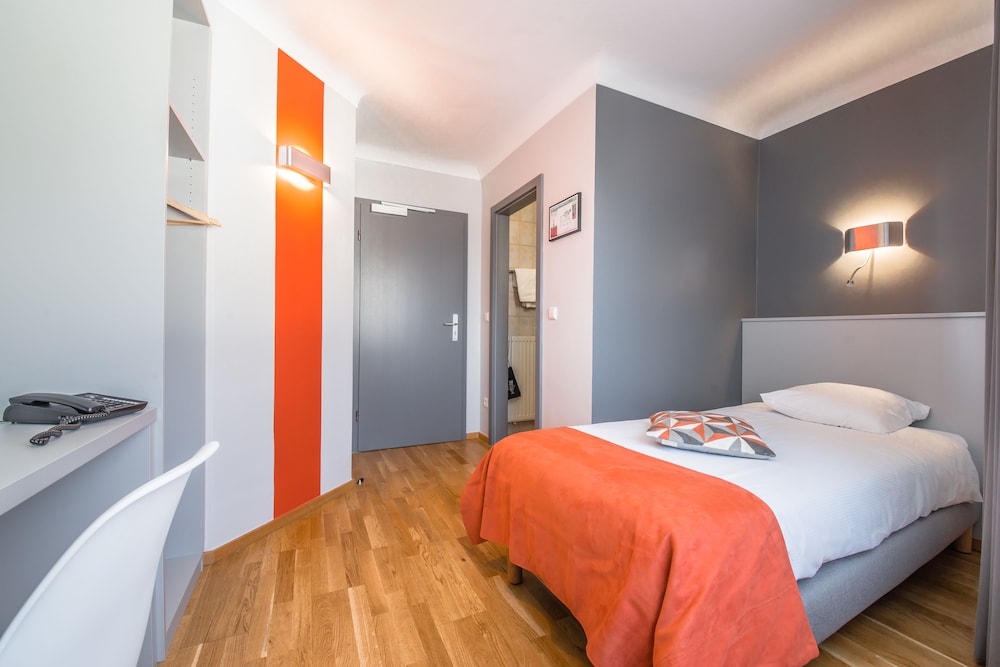 Standard Single Room photo 2