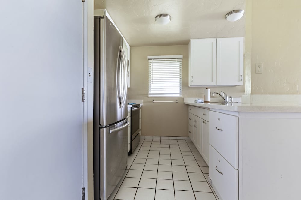 Suite, 1 Bedroom, Kitchen, Pool View (1 King Bed with Sofa Bed) - Photo 3