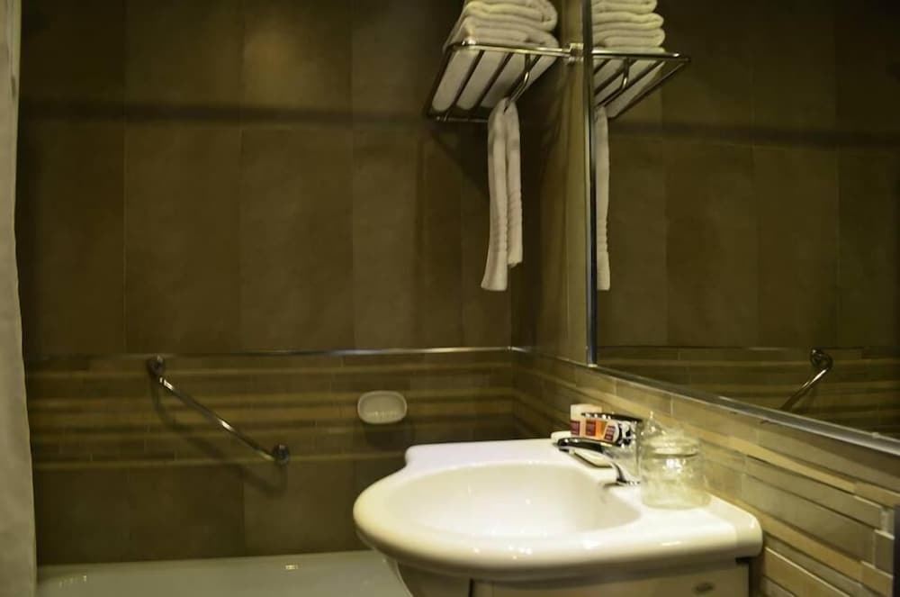 Standard Single Room photo 2