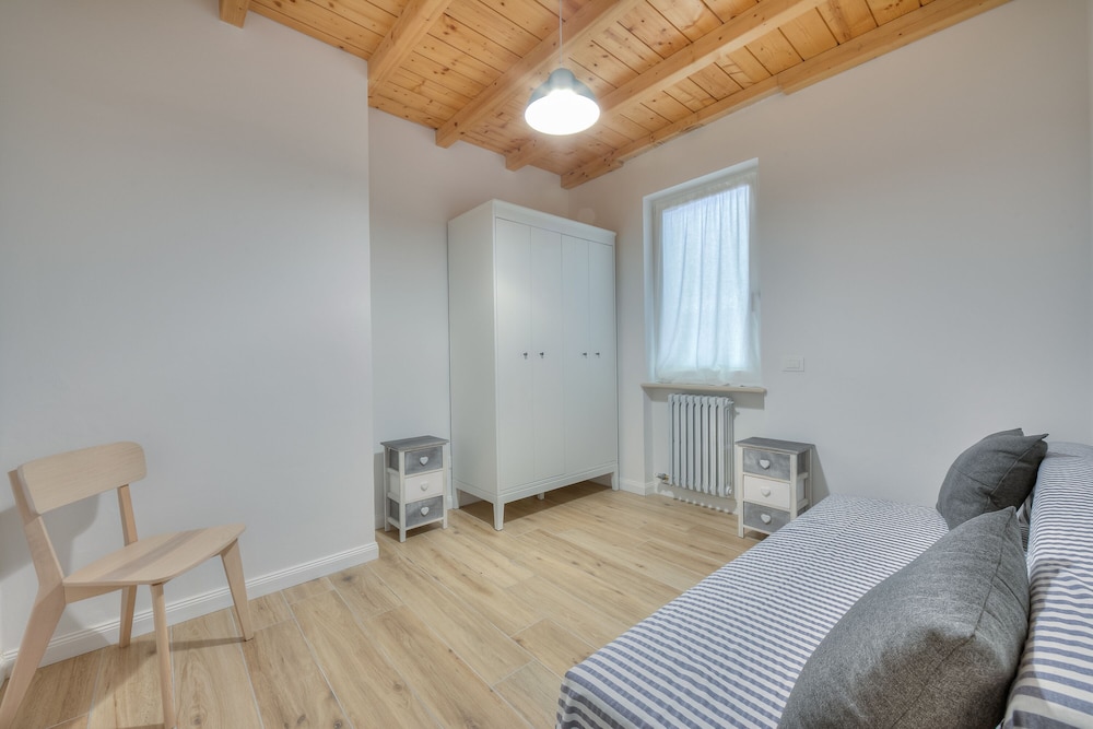 Family Villa, Multiple Beds (San Zeno Di Montagna 2 Lake View &) photo 2