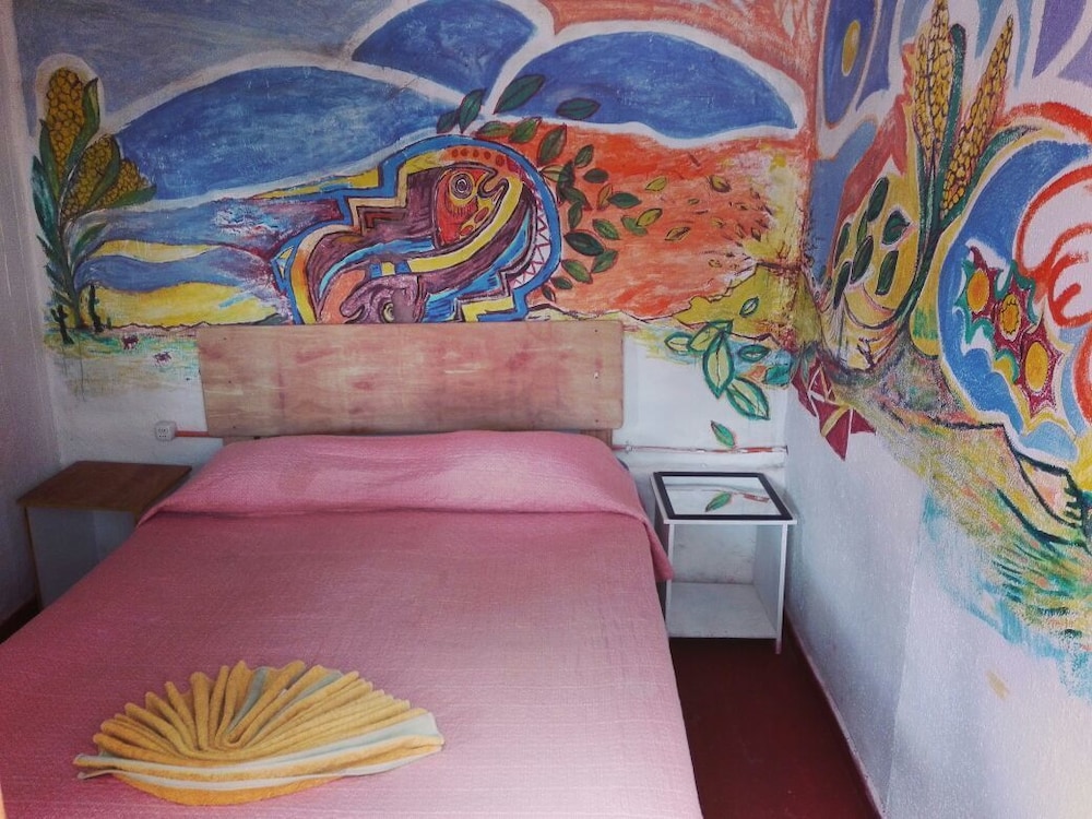Double Room, 1 Double Bed, Shared Bathroom photo 1