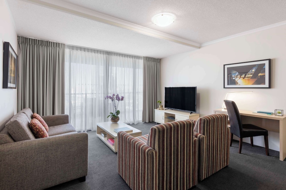 Apartment, 2 Bedrooms, River View - Photo 3