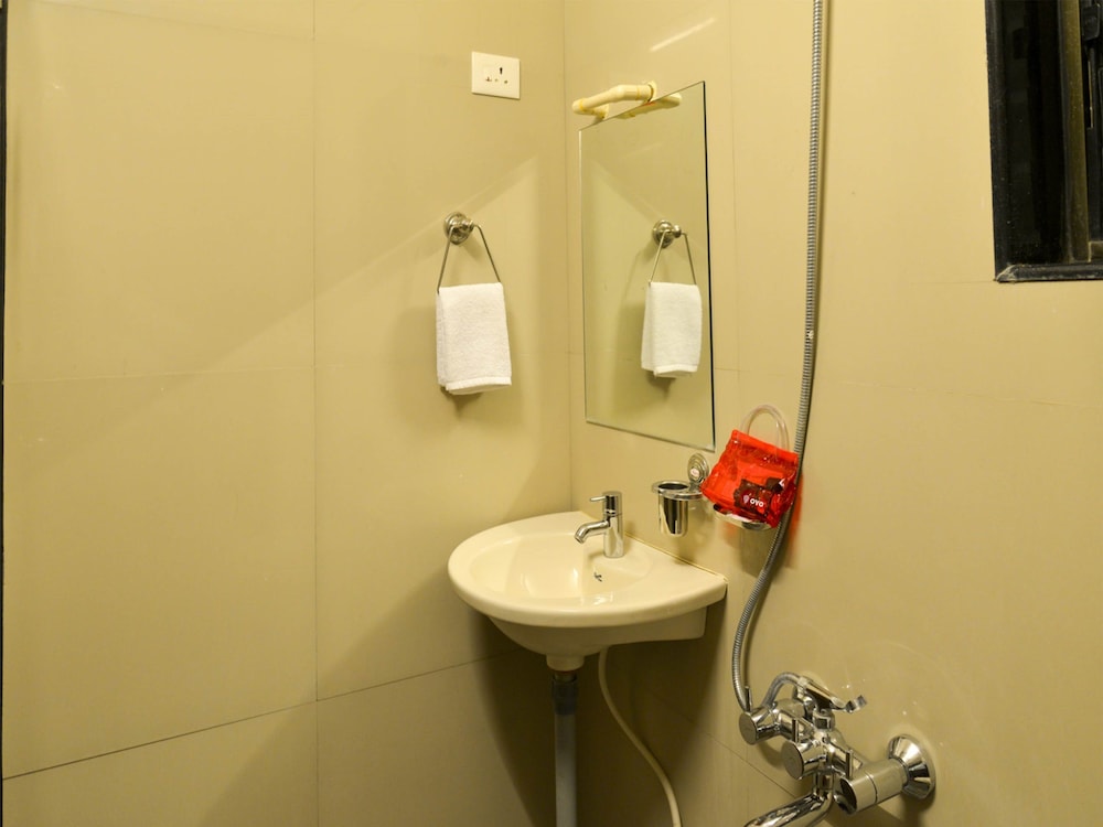 Classic Double or Twin Room photo 3