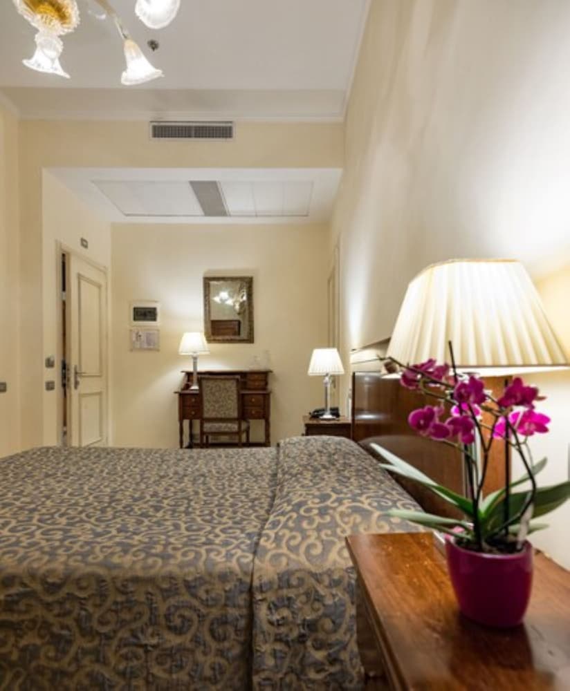 Classic Double or Twin Room