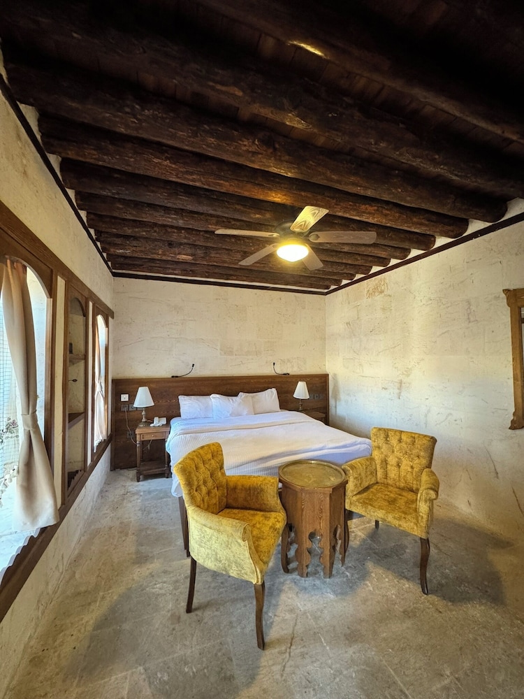 Deluxe Double Room, Balcony, Lake View photo 1